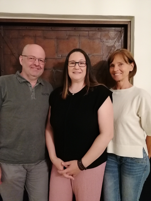 Von links nach rechts: Stellvertreter Roman Maier, Obfau Brigitte Maier und Kassier Susanne Rogl. | Foto: Verein Hand in Hand