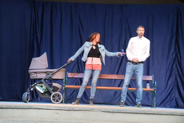 Was als kleiner Kabarettabend im Parkhotel Neubauer begann, hat sich in den letzten Jahren zu einem festen Bestandteil des lokalen Kulturlebens entwickelt.  | Foto: Alejandra Ortiz