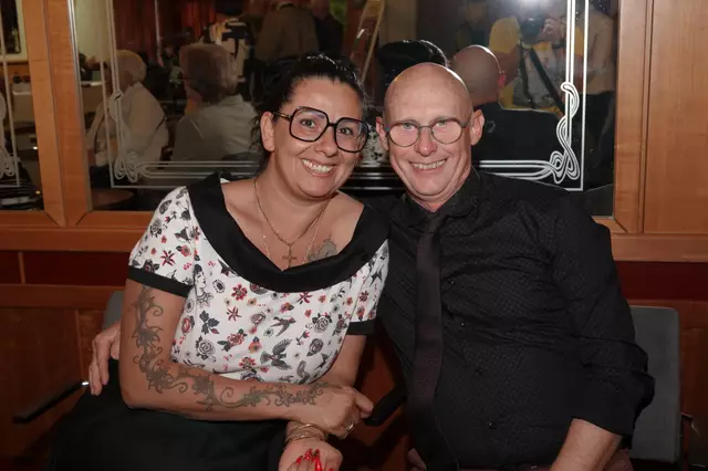 Gut gelaunt und voller Vorfreude waren auch diese beiden. | Foto: Michael Blinzer