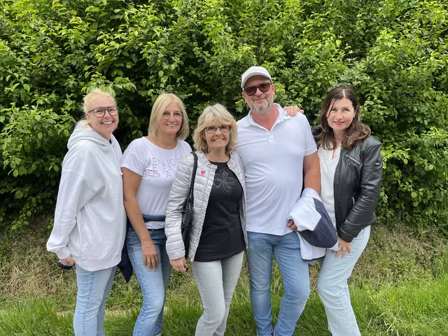 Sabine Laskowsky, Ursula Hochsteger, Dagmar Zoubek, Werner Turi und Maria Turo-Christiansen freuen sich schon auf eine Wiederholung des Art Walks | Foto: Franziska Führer