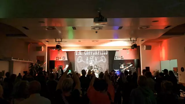 Die Kunstbanausen verwöhnten wieder mit exzellentem Sound. Diesmal kamen alle Freunde von handgemachter, ehrlicher, Rockmusik voll auf ihre Kosten. | Foto: privat
