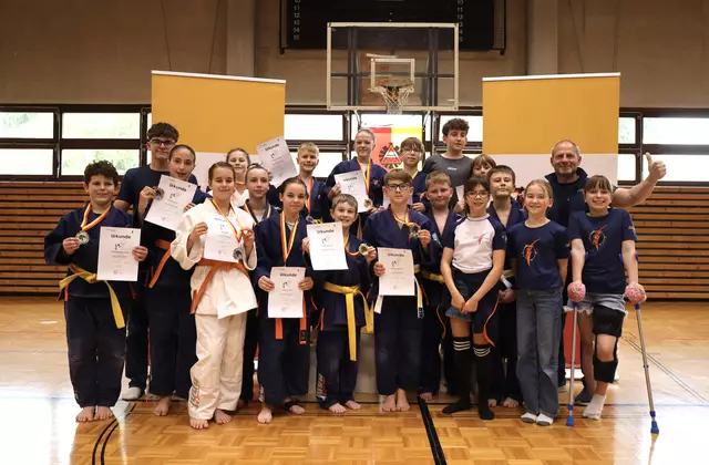 "Judo ist kein Spiel – es ist eine Lebensphilosophie“ - das wurde von den jungen Kämpferinnen und Kämpfern eindrucksvoll mit Leben gefüllt. | Foto: Jiufit Parndorf