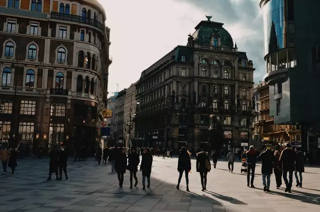 Trotz des demografischen Zuwachses zeigt sich bei der Lebenserwartung ein deutliches West-Ost-Gefälle.  | Foto: Antonio Šećerović/MeinBezirk