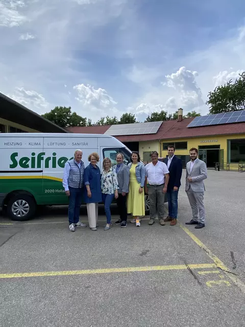 Betriebsbesuch bei Seifried Sanitär – Austausch über Beschäftigung im Ruhestand. | Foto: ÖVP Hollabrunn