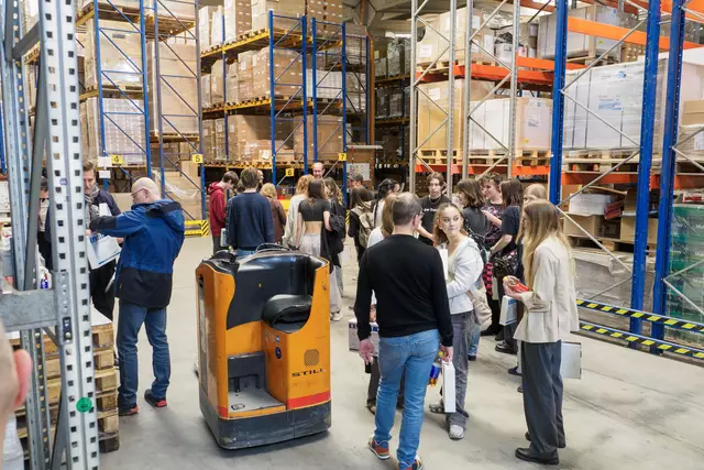 Mit der Aktionswoche möchte die Druck- und Medienbranche einerseits ihre Druckkunst zeigen, andererseits auch junge Menschen für die Branche begeistern. | Foto: Verband Druck Medien / Christian Handler