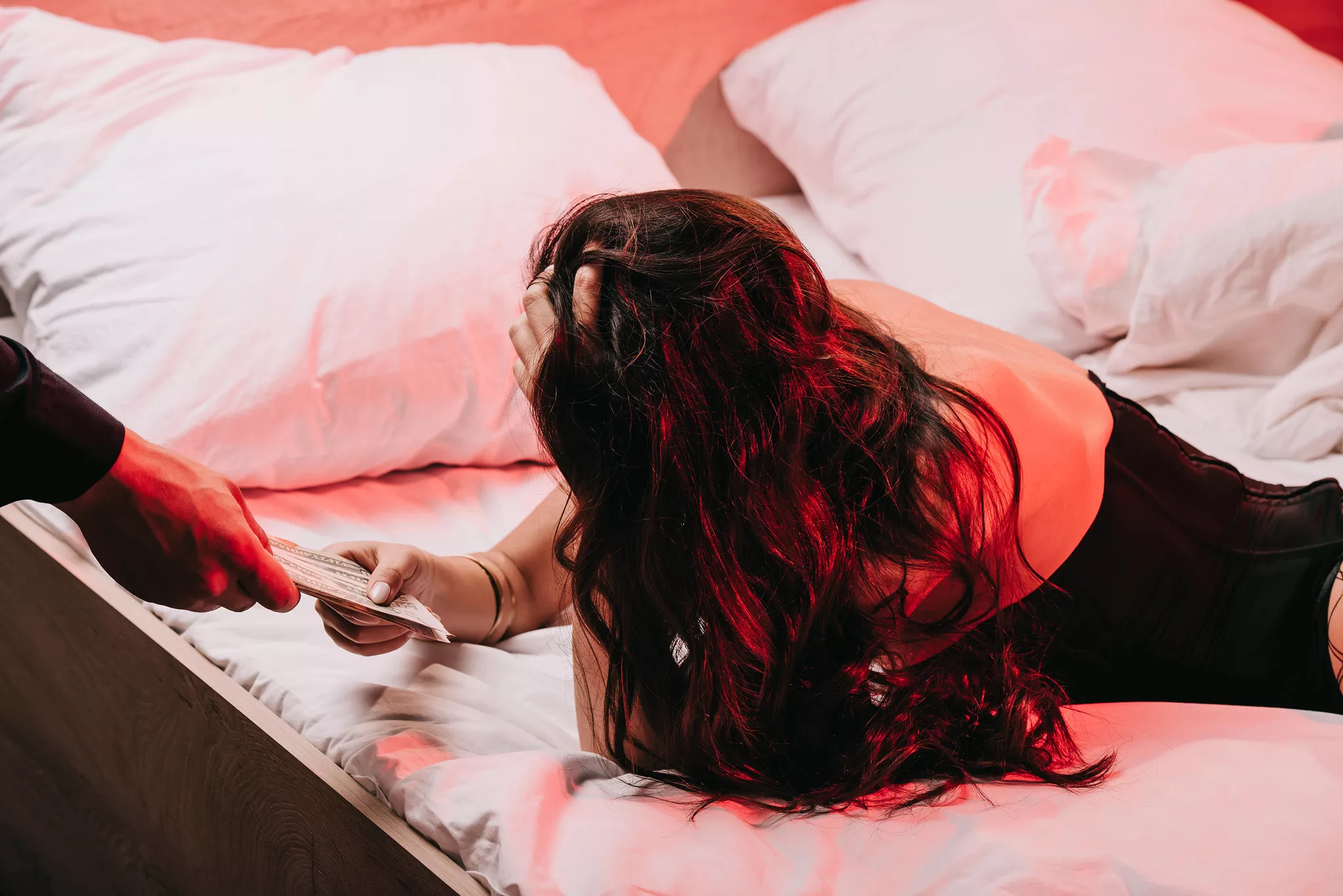 Prostitute ripped off: Linz student paid in brothel with counterfeit ...