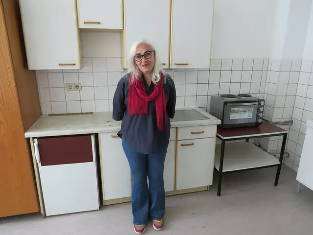 Ðaneta Memišević in einer der Wohnungseinheiten im Integrationshaus. | Foto: Sabine Krammer