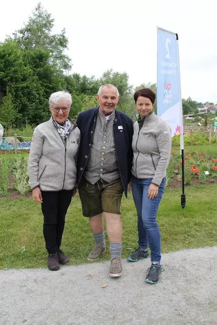 V. l.: Vizepräsidentin Gertraud Wiesinger, Präsident Gerhard Leutgeb und Kammerdirektorin Gabriele Hebesberger. | Foto:  OÖ Landarbeiterkammer