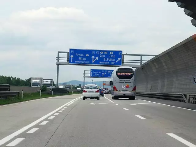 Die Auffahrt bei der Simmeringer Haide wird saniert. (Archiv) | Foto: Tom Klinger