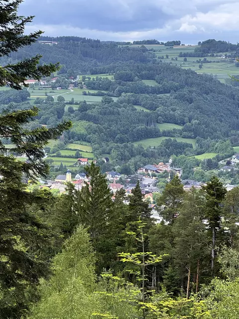 Blick ins Tal mit Würnsdorf | Foto: Franz Dörr