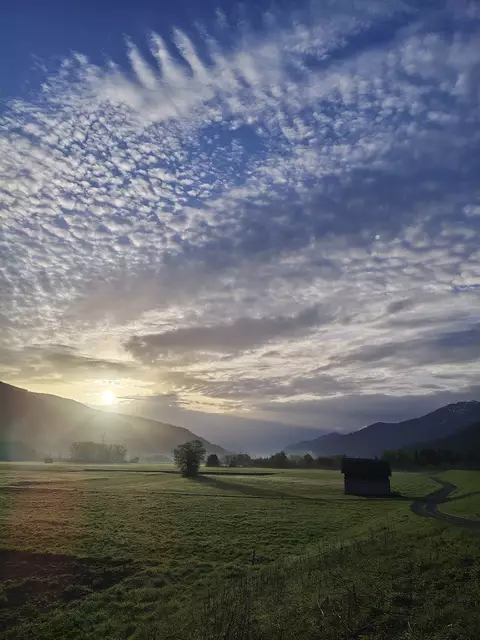 Das Gailtal bietet alles: von Wandertour hoch oben, über Badespaß am See bis hin zu feinster Kulinarik.  | Foto: MeinBezirk
