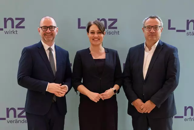 Prammer und Blöchl präsentierten am Mittwoch den Rechnungsabschluss der Stadt für 2024. | Foto: Stadt Linz