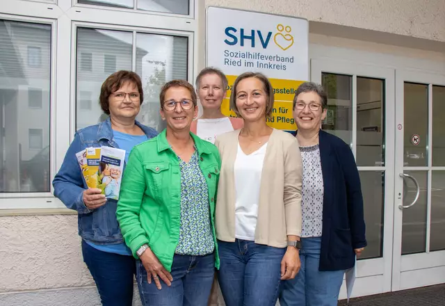 Heike Hörmanseder, Gabriele Reiter, Gabriele Kirchsteiger, Sigrid Reiter und Kornelia Greil. | Foto: Doms