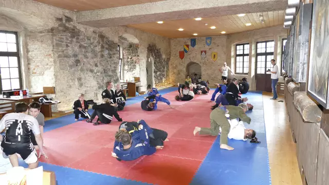 Wer am längsten auf der Matte bleibt, gewinnt. | Foto: BJJ Austria/Wolfgang Köllner