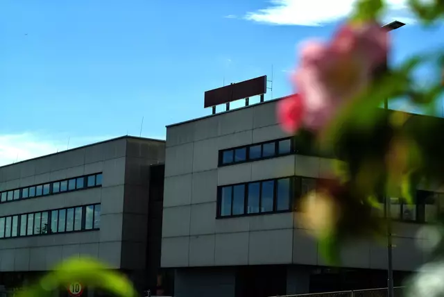 Bombendrohung gegen die LBS Neunkirchen. | Foto: Santrucek