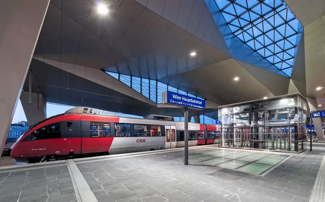 Auch eine Takterhöhung auf einer Teilstrecke wie etwa bis zum Hauptbahnhof ist nicht möglich.  | Foto: ÖBB/Roman Bönsch