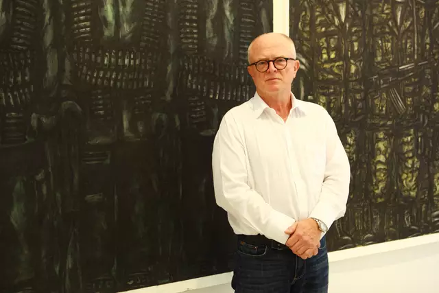 Der bekannte Wiener Galerist und Kunsthändler Ernst Hilger ist im Alter von 75 Jahren verstorben. (Archiv) | Foto: MAYR Elke / WirtschaftsBlatt / picturedesk.com