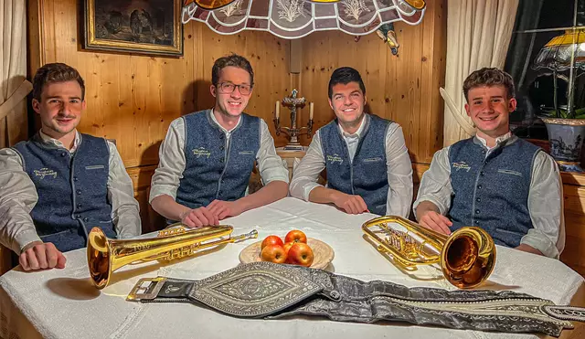 Konzert 1: Die Weisenbläser der Zillertaler Tanzlmusig sind beim Auftakt mit dabei. | Foto: privat