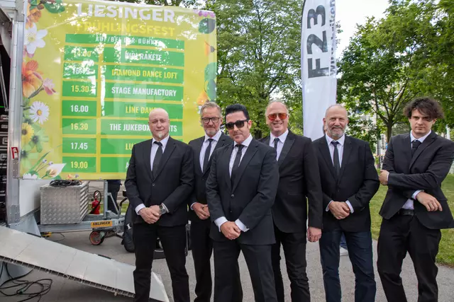 Die Jukebox Bandits heizten auch den erwachsenen Besucherinnen und Besuchern ein.  | Foto: BV23/Esther Genitheim