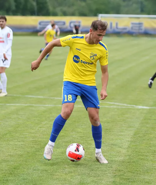 Die SPG Silz/Mötz um Simon Plattner verlor in Volders letztlich deutlich mit 1:4. | Foto: Peter Leitner