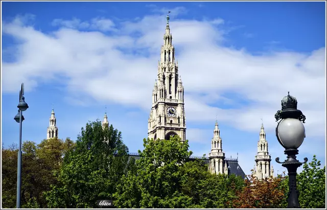 Werden Neos als Regierungspartei ins Wiener Rathaus einziehen? Das entscheidet sich am 7. Juni bei der Landesmitgliederversammlung.
