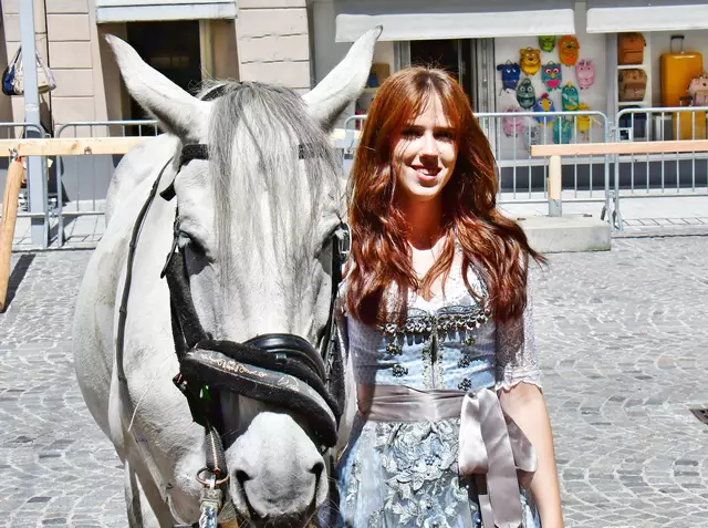 Patrizia aus Regau
