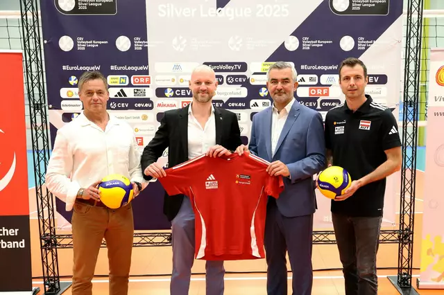 Sport Burgenland GmbH-Geschäftsführer Anton Beretzki, Generalsekretär Philipp Seel (Österreichischer Volleyballverband), Sportlandesrat Heinrich Dorner und Sportdirektor Roland Schwab (Österreichischer Volleyballverband) | Foto: Landesmedienservice Burgenland