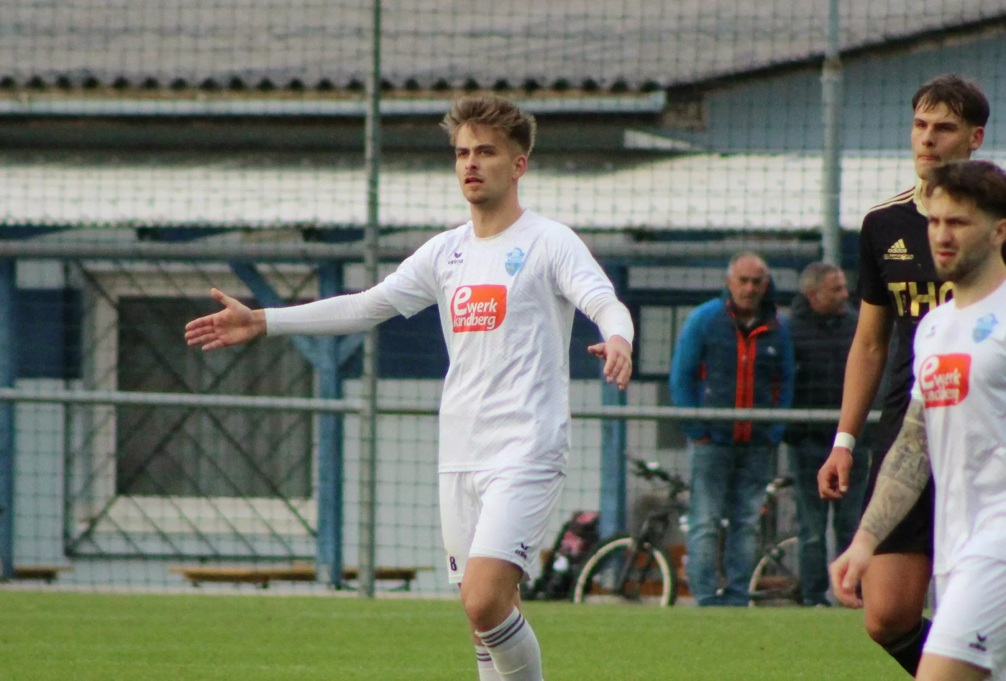 Fußball Landesliga: Dominik Weiss war in Kindberg nicht zu stoppen ...