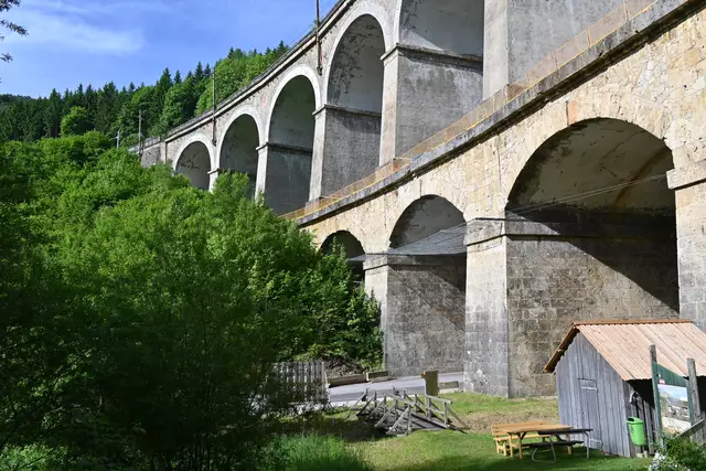 Ich gehe ein Stück den Rundweg...