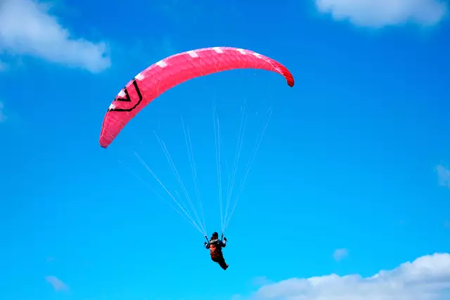 Der Mann blieb bei dem Vorfall unverletzt (Symbolfoto) | Foto: stock.adobe.com/at/emeraldphoto