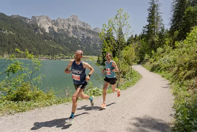 Der Seen-Lauf im Tannheimer Tal hat am vergangenen Samstag über 1.000 Teilnehmerinnen und Teilnehmer begeistert. | Foto: TVB Tannheimer Tal/Christoph Schwenk