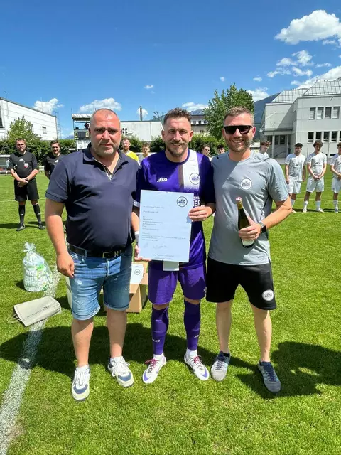 Daniel Kraxner mit Ali Güzel und Martin Gross | Foto: IAC