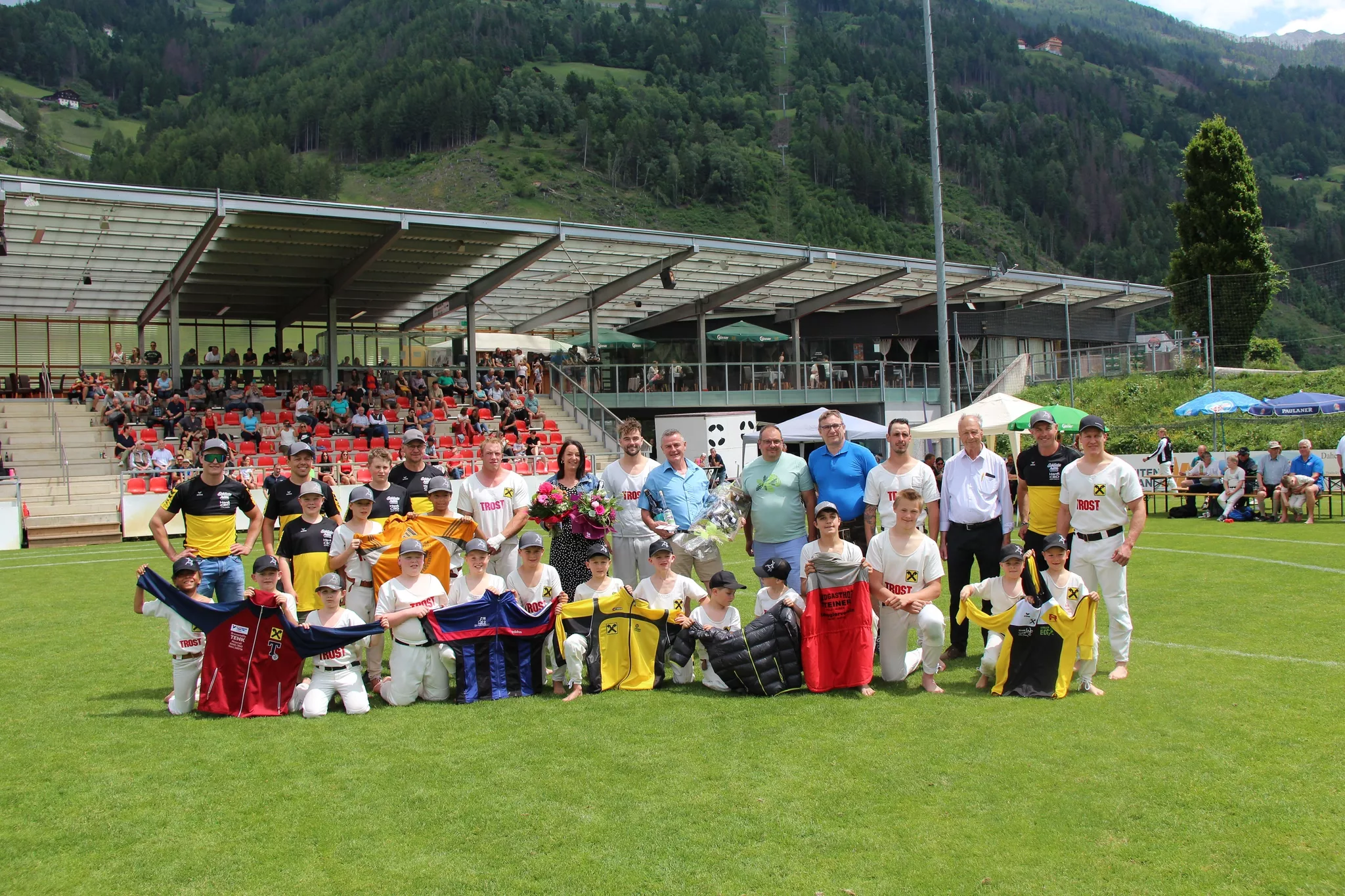 Over 126 starters: East Tyrolean wrestlers shone at the Alpine Cup ...