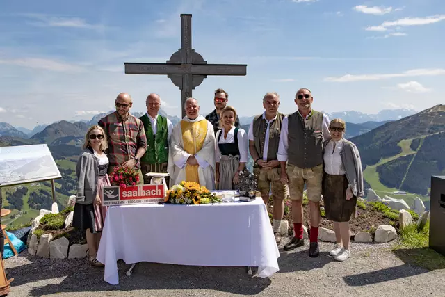 Gottesdienst im Zeichen der Dankbarkeit für eine unvergessliche Ski-WM | Foto: Andreas Putz