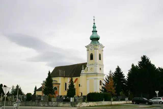Wo einst um das Land bekämpft wurde, steht heute eine bedeutende Wallfahrtskirche des Burgenlandes. | Foto: Steindy/CC BY-SA 2.0 de
