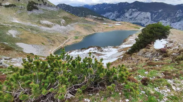 Wieder am Augstsee vorbei... | Foto: I.Wozonig