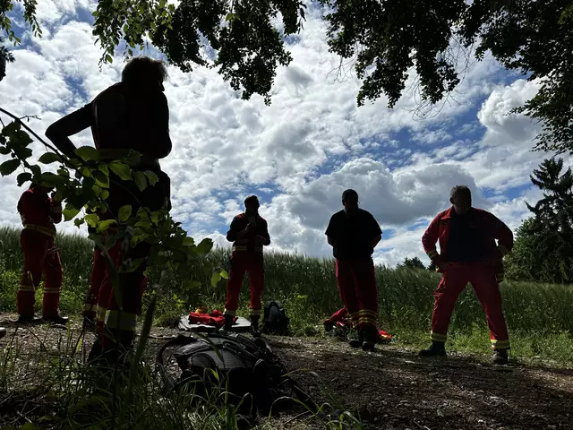 Die Österreichische Rettungshundebrigade (ÖRHB) führte Ende Mai eine große Landesübung mit allen zehn Staffeln, 70 Mitgliedern und 55 Hunden in Maria Schmolln durch. | Foto: ÖRHB OÖ