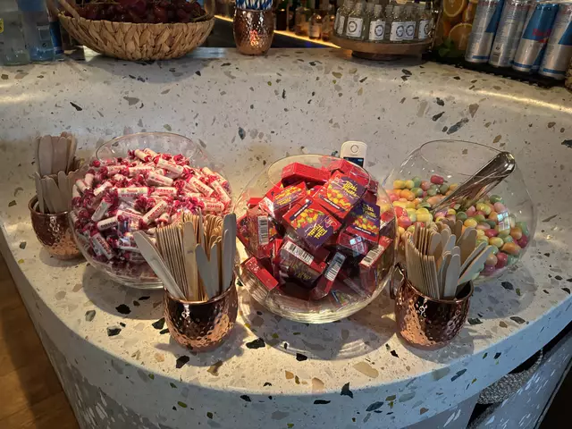 Für Zuckergoscherl gab es ein eigenes Buffet mit Süßigkeiten. | Foto: Sarah Marie Piskur / MeinBezirk