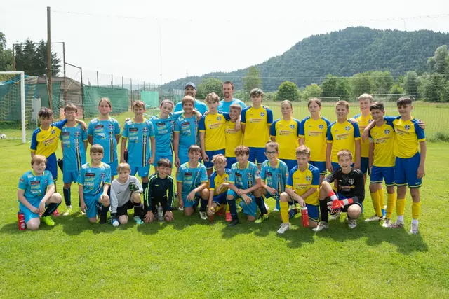 Die Nachwuchsspielerinnen und -spieler des SV Wernberg freuen sich auf den hohen ÖFB-Besuch. | Foto: SV Wernberg