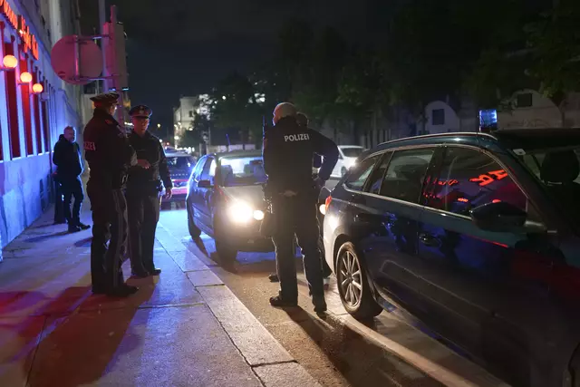Die Polizei führt immer wieder Schwerpunktkontrollen gegen Roadrunner in Döbling durch.  | Foto: Max Spitzauer/MeinBezirk