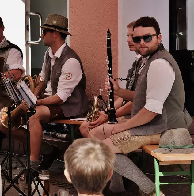 Verschiedenste Brauchtumsgruppen sind auch im Jahr 2025 wieder ein Teil des Sommerfest-Programms. | Foto: Maria Tiefenbacher-Schöndorfer, 2024