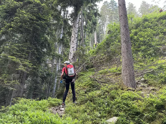 Es gibt Situationen, in denen ein Arzt am Berg benötigt wird.  | Foto: Bergrettung Bezirk Kitzbühel