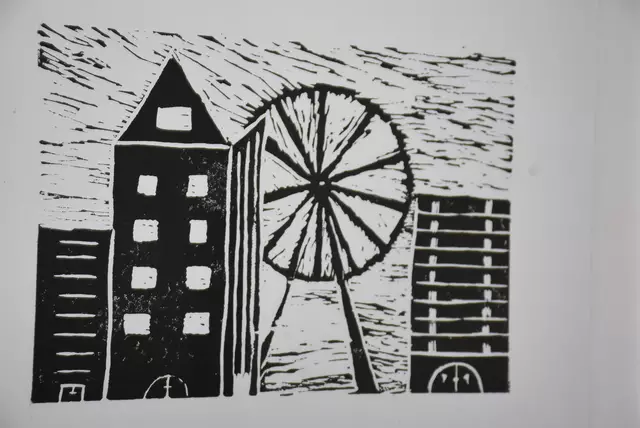 Große Begeisterung herrschte an der MINT-Mittelschule Pabneukirchen in den vergangenen beiden Schultagen. Buben und Mädchen der beiden ersten Klassen bauten ein Windrad und Solar-Lüfter.  | Foto: Robert Zinterhof