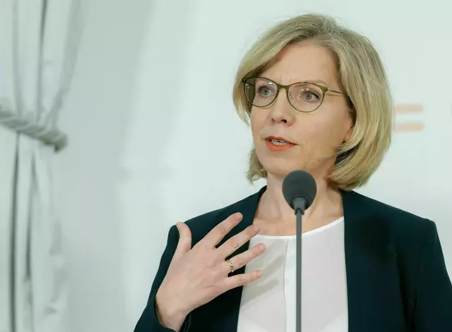 Leonore Gewessler ist die einzige Kandidatin für den Vorsitz der Grünen. | Foto: Wenzel/BKA