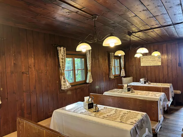 Die sanierte Hütte im Innenbereich. | Foto: MeinBezirk Perg/Köck