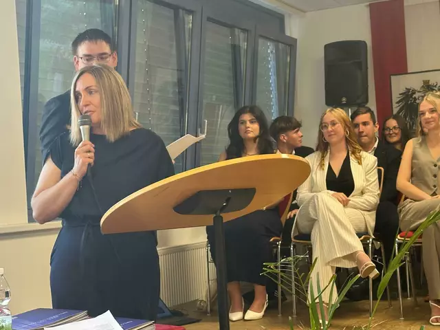 Klassenvorständin der 5BK Nicole Prandl | Foto: HAK OP