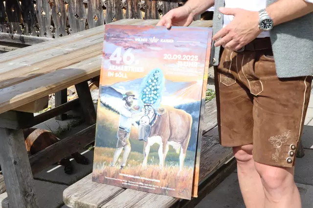 So sieht das fertige Plakat für den Almabtrieb 2025 aus. | Foto: Nimpf