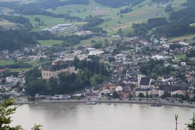 Blick vom Brandstetterkogel auf Grein an der Donau | Foto: MeinBezirk Perg/Köck