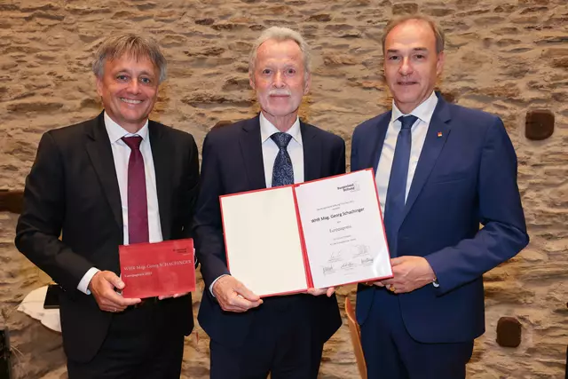 Ehrung Georg Schachinger | Foto: Burgenland Stiftung Theodor Kery