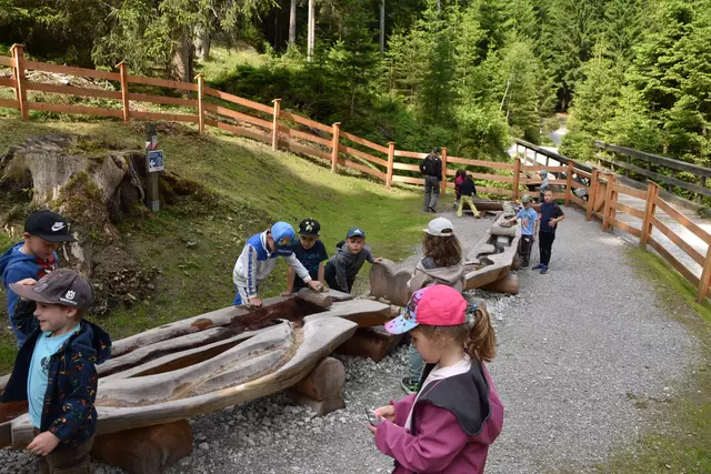 Die Kombination aus Wasserspiel (Bild) und Kneippen garantiert Spiel und Spaß für Kinder sowie Erholung und Regeneration für Erwachsene. | Foto: Kainz